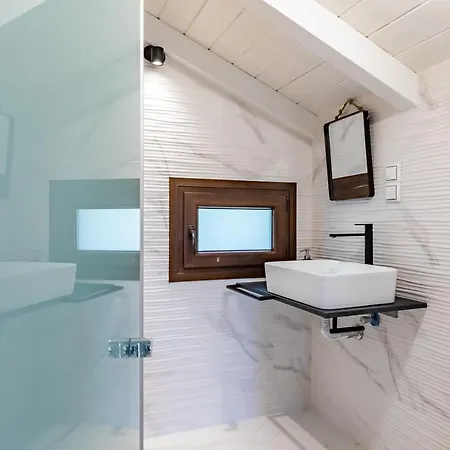 Villa Luxury With Private Pool In Skopelos, Spacious & Private, Amaryllis By Kardous *