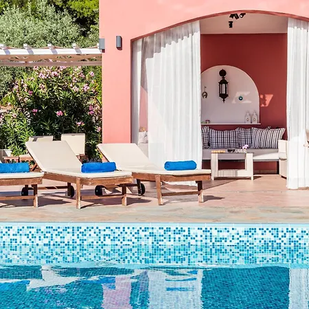 Luxury With Private Pool In Skopelos, Spacious & Private, Amaryllis By Kardous Vilă