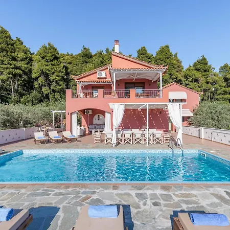 Luxury With Private Pool In Skopelos, Spacious & Private, Amaryllis By Kardous Vilă *