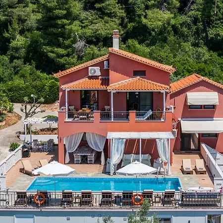Villa Luxury With Private Pool In Skopelos, Spacious & Private, Amaryllis By Kardous Alikias